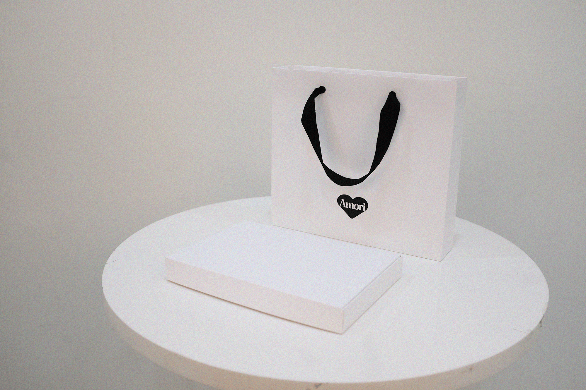 GIFT BOX